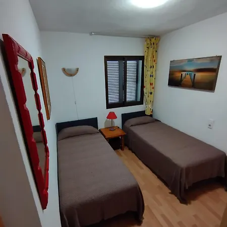 Appartamento Komplett Eingerichtete 4 Personen In An Der Costa Blanka, 100m Zum Strand, Alles Was Man Braucht In Der Naehe Dénia